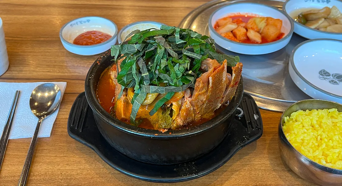 新沙ゴルカムジャタン 新沙店 / 신사골감자탕 신사점